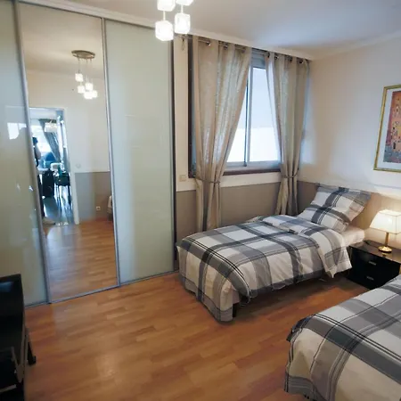 Sea View Luxury Apartament *