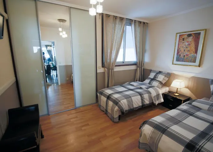 Sea View Luxury Apartment *